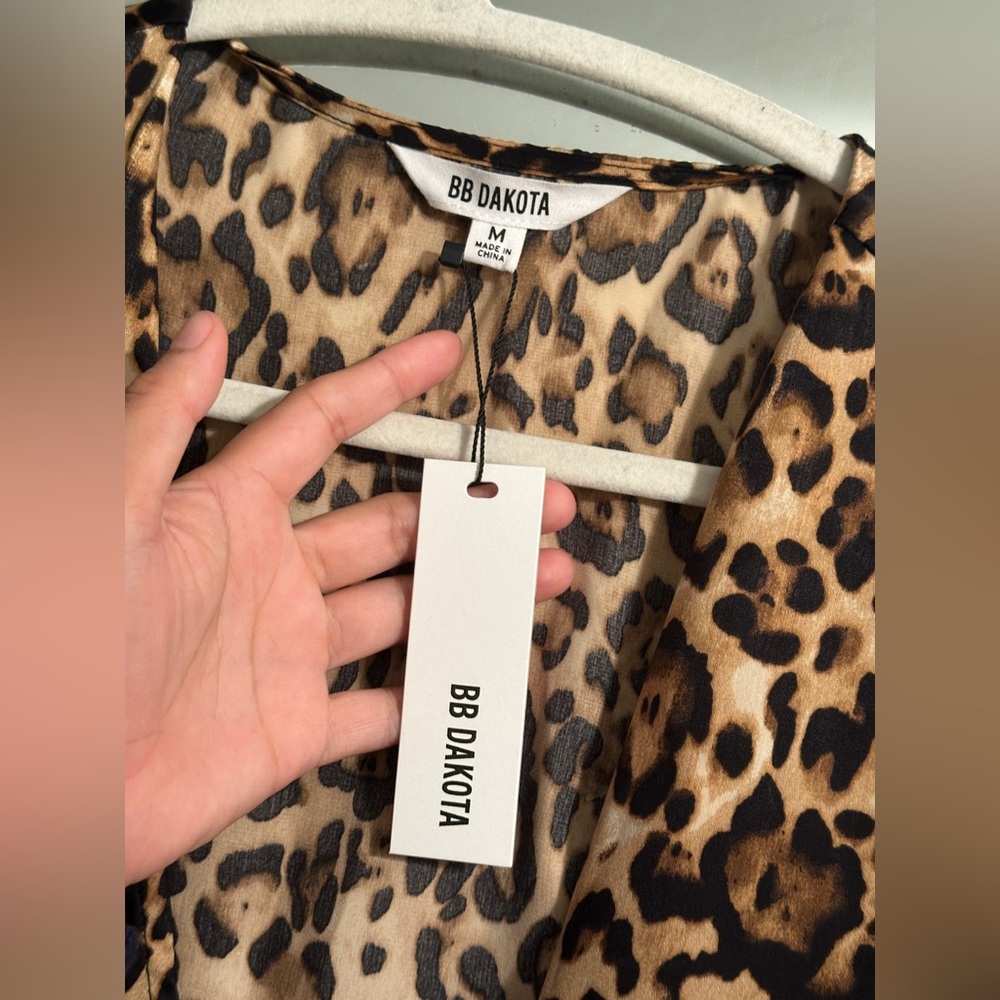 NWT BB Dakota Wild Card Animal Print Wrap Ruffle Dress - Picture 5 of 15